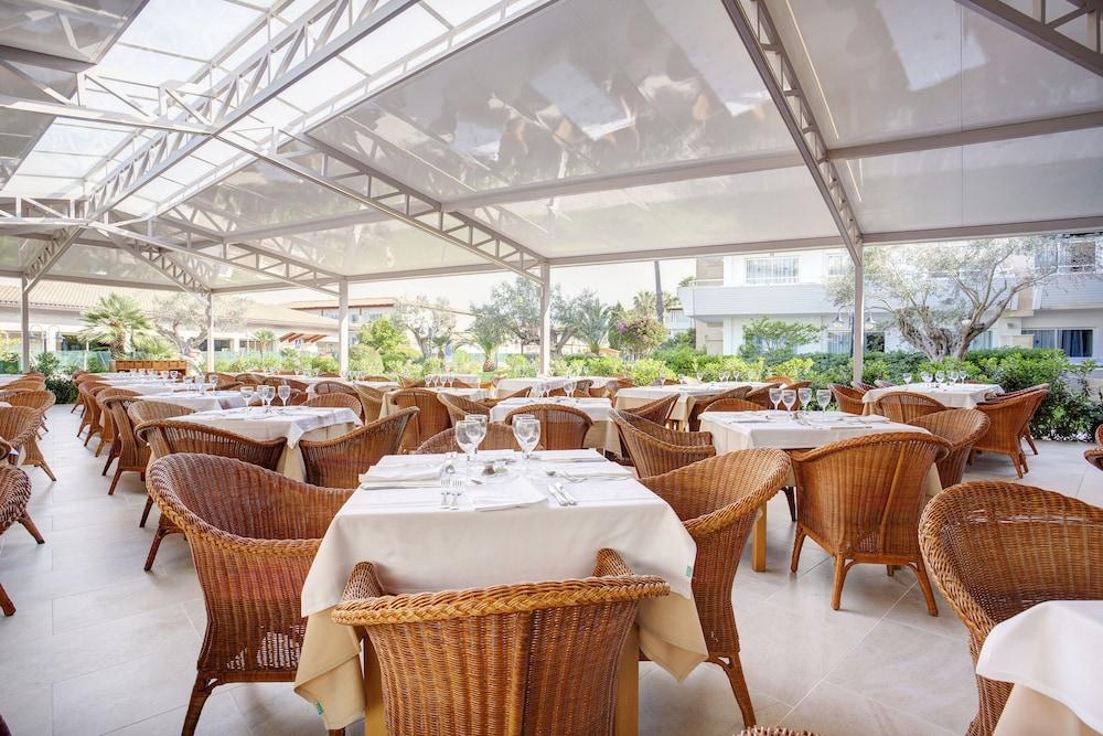 Grupotel Mallorca Mar Cala Bona  Exterior foto