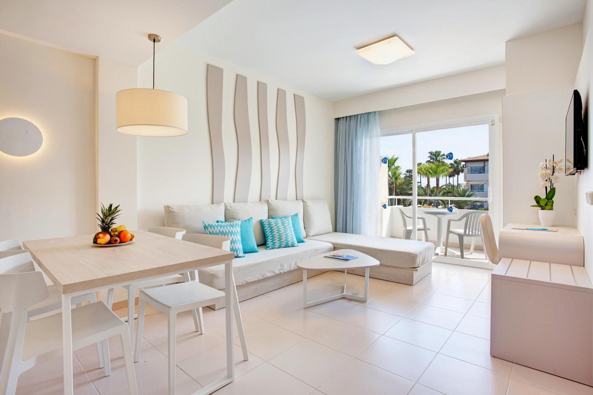Grupotel Mallorca Mar Cala Bona  Exterior foto